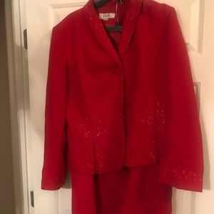Women’s Red Suit Size 16